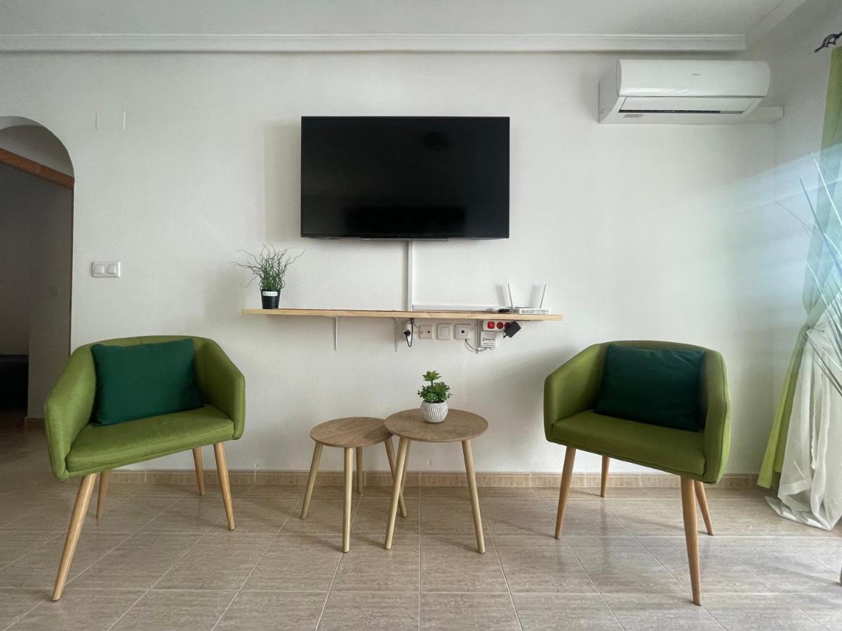 Linmarko Apartamento En Centro De Торрев'єха Екстер'єр фото